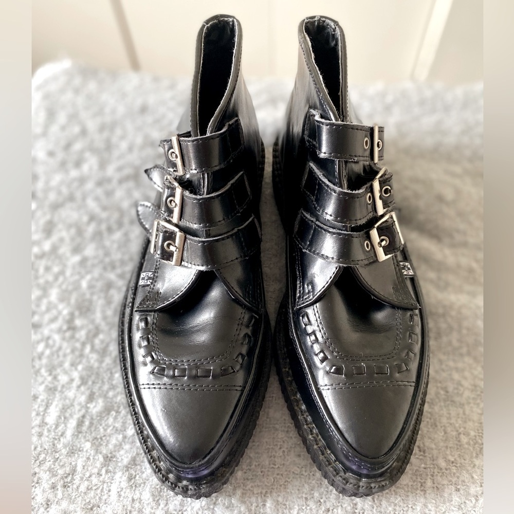 TUK Leather Creepers